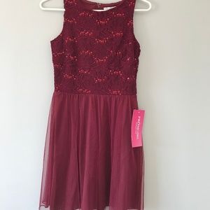 BRAND NEW- Maroon Homecoming Dress!!